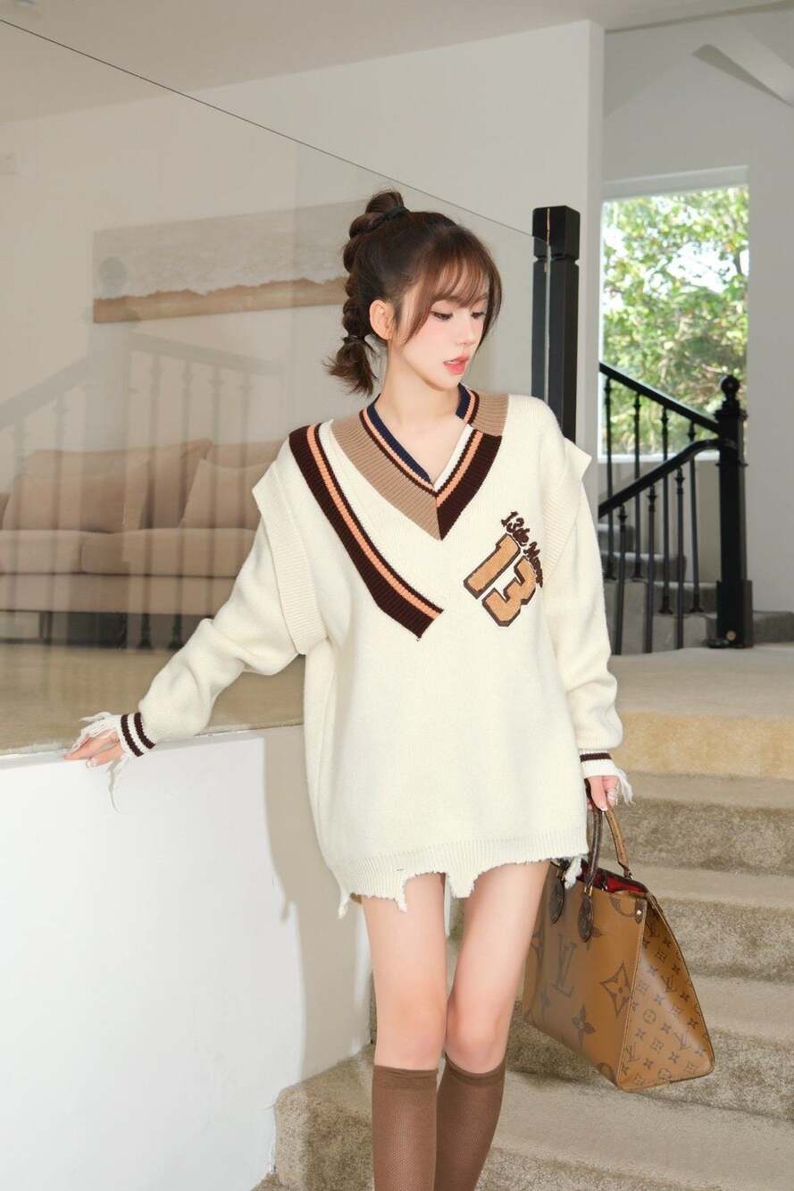 13 De Marzo knit sweater